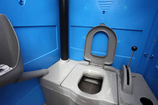 Best Portable toilet rental cost  in Auburn, KS